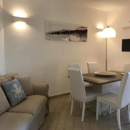 Appartement Residenza Limpiddu *