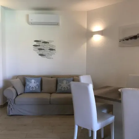 Appartement Residenza Limpiddu *