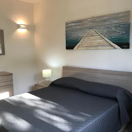 Residenza Limpiddu Lägenhet Budoni