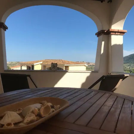 Residenza Limpiddu Apartamento Budoni