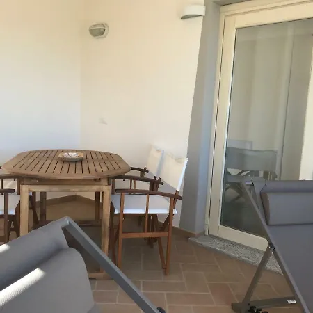 아파트 Residenza Limpiddu 부도니